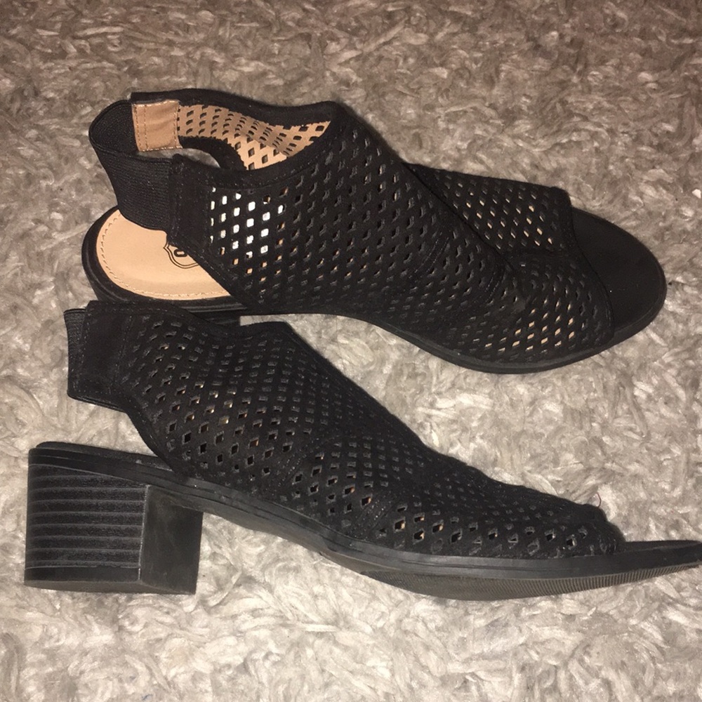 Open toe heel boots. Black heels
